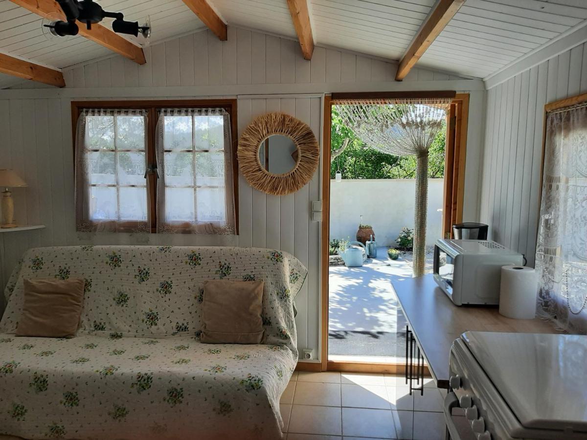 Chalet Au Pied Du Mont Ventoux Mormoiron Esterno foto