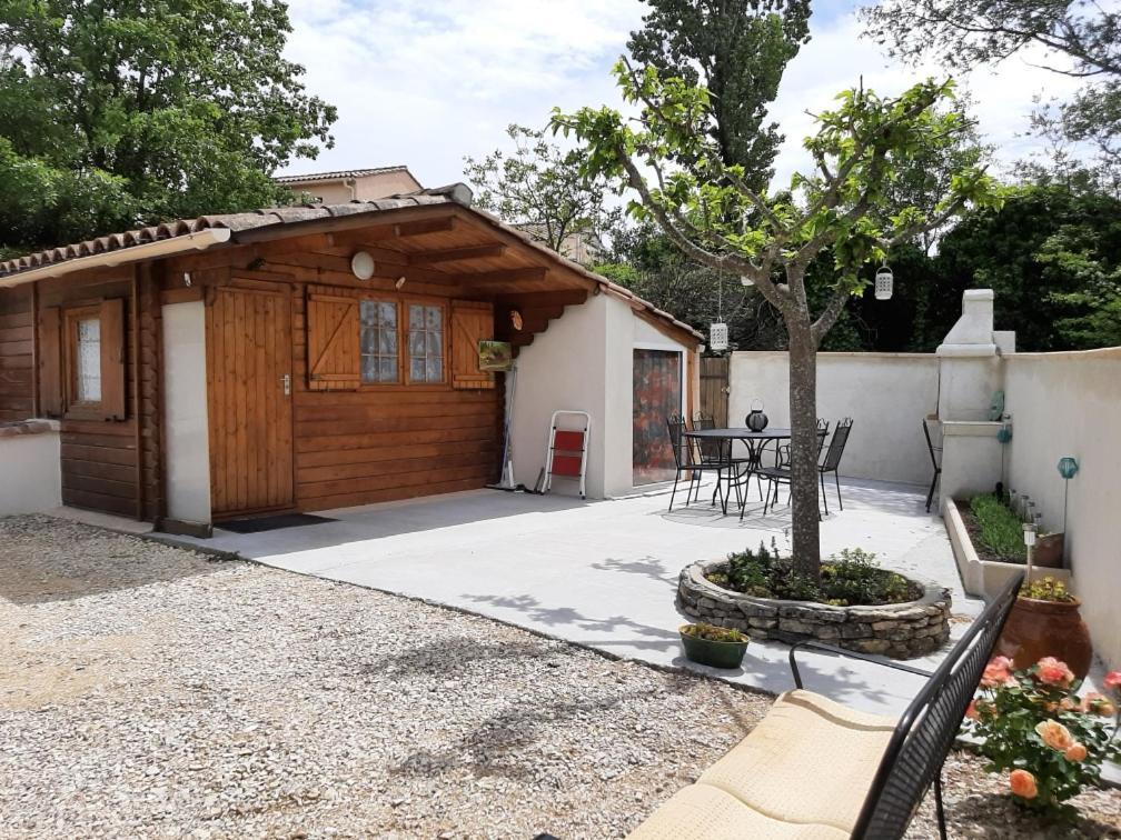 Chalet Au Pied Du Mont Ventoux Mormoiron Esterno foto