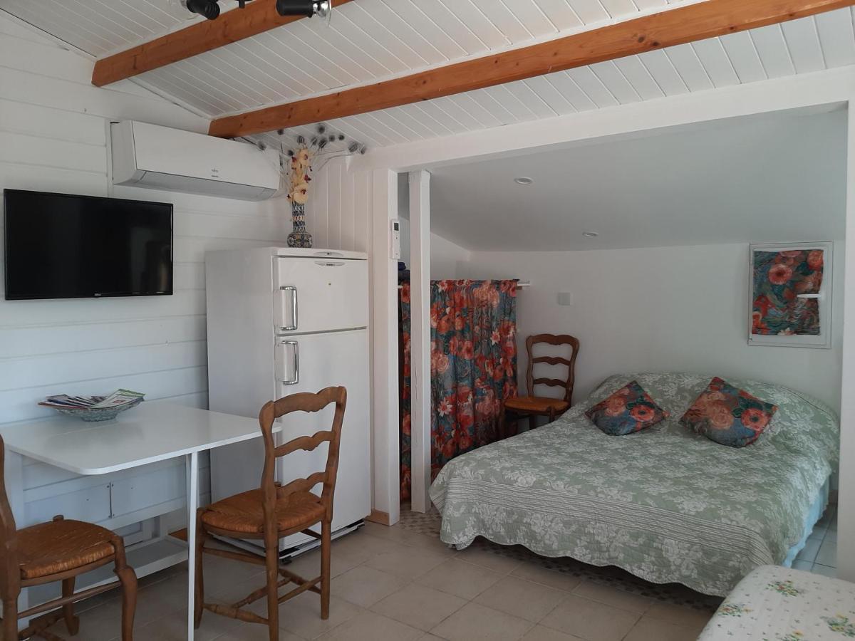 Chalet Au Pied Du Mont Ventoux Mormoiron Esterno foto